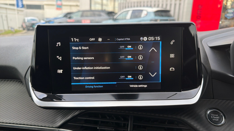 Peugeot 208 1.2 PureTech 100 Allure Premium 5dr Petrol Hatchback